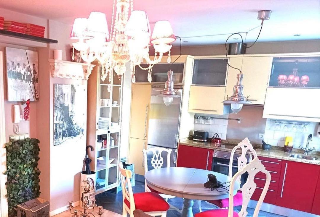 וייאדוליד Apartamento San Quirce - Centrico Y Reformado- Wifi Y Netflix מראה חיצוני תמונה